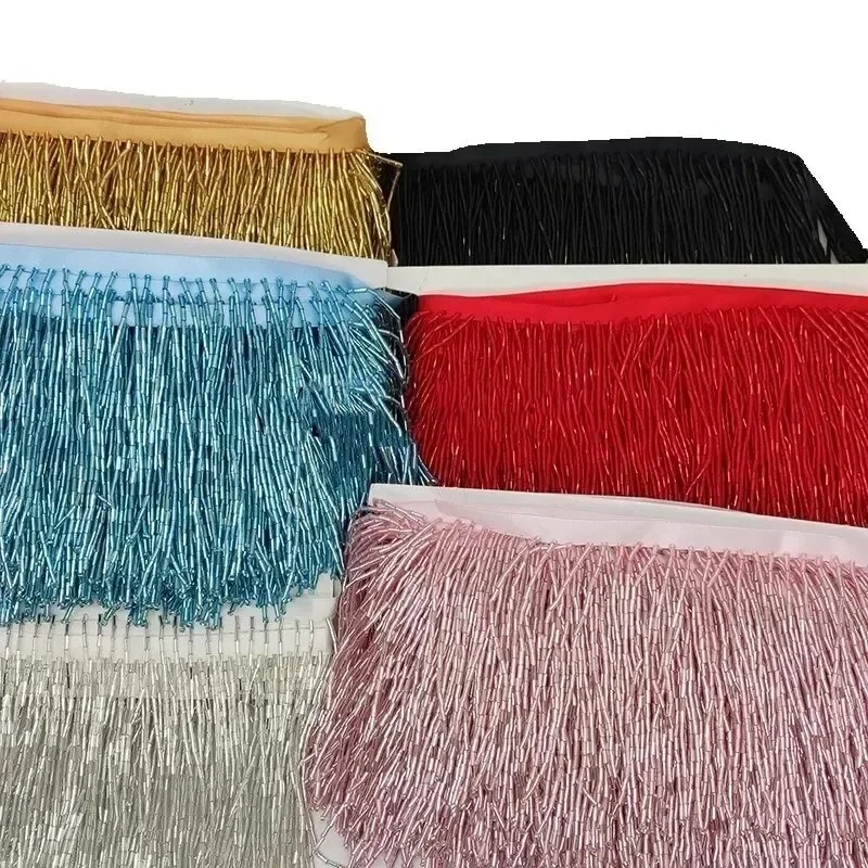 Бахрома из серебристо-красных  – обзор и цена Tassel Fringe Trim